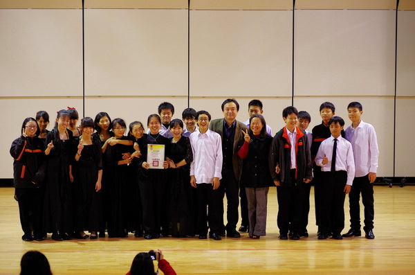 大成國中弦樂隊參加102學年度全國音樂比賽中區決賽，再度勇奪弦樂合奏優等(陳里維攝)
